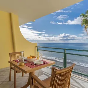  Apartment Tranquil Beachside - Atlantic Gardens